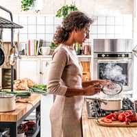 Cookware Collection -kattila, kannellinen, 24 cm, manteli