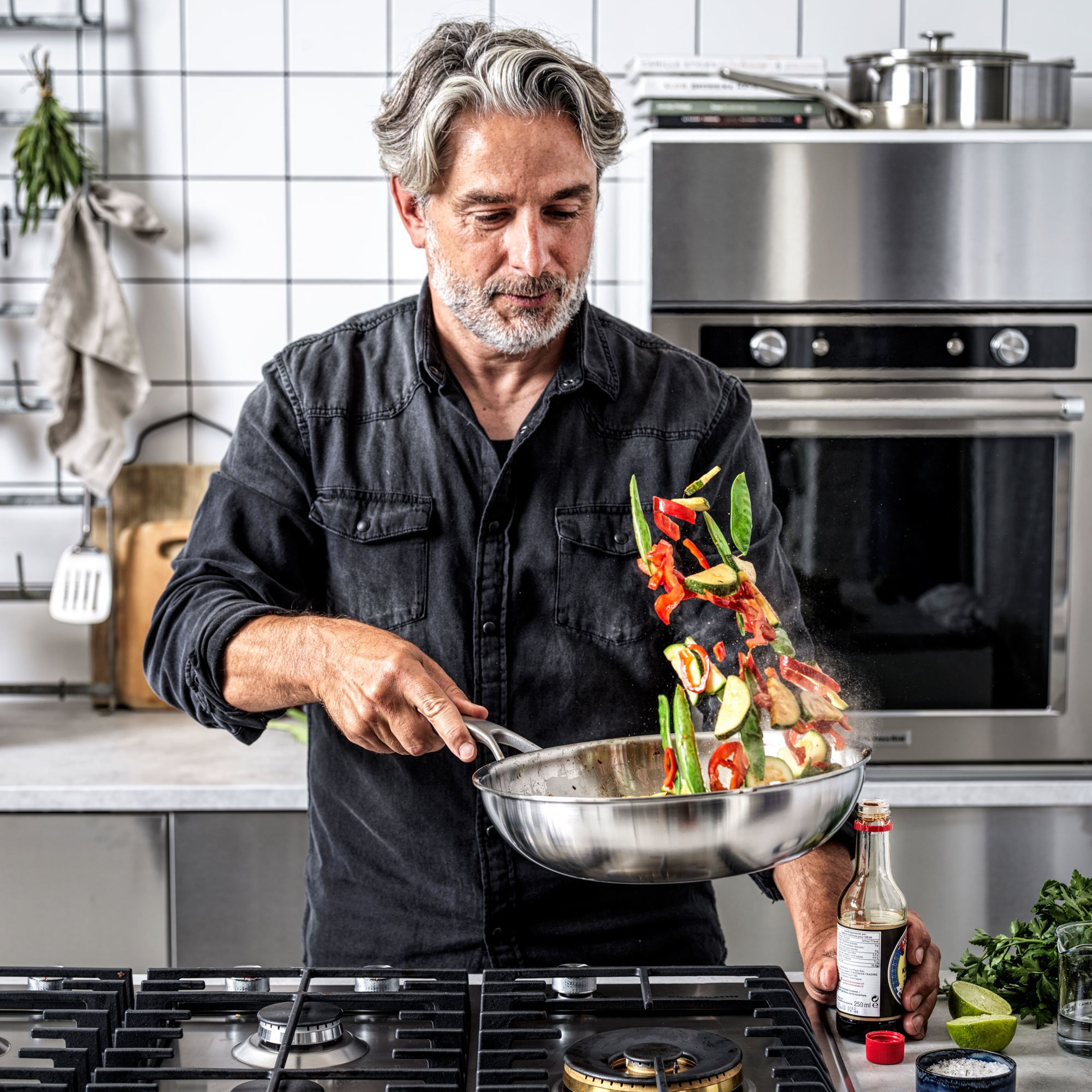 kitchenaid-cookware-collection-wok-m-laag-28-cm-cc003254-001-44328-2