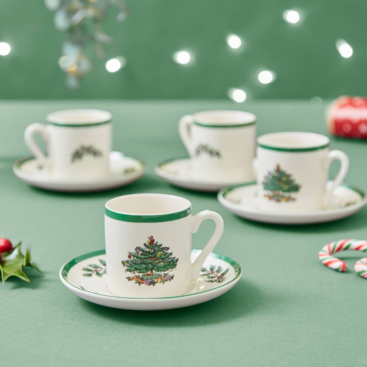 Christmas Tree espressokupit 4 kpl