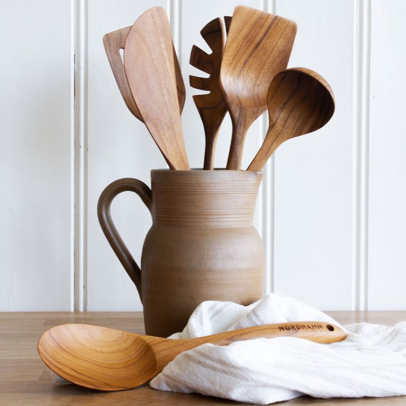 Perforeret stegespade 34 cm, teak