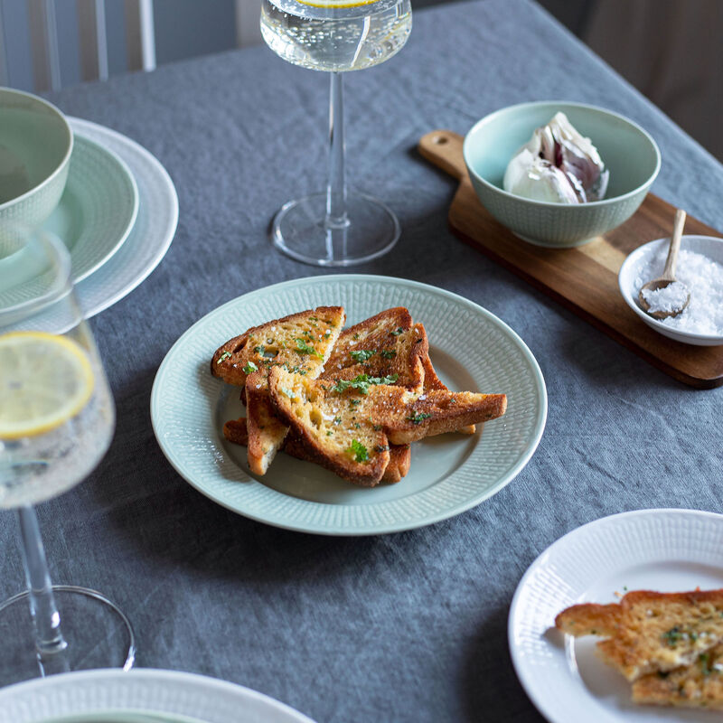 Swedish Grace Tallerken Lysegrøn 17 cm., porcelæn