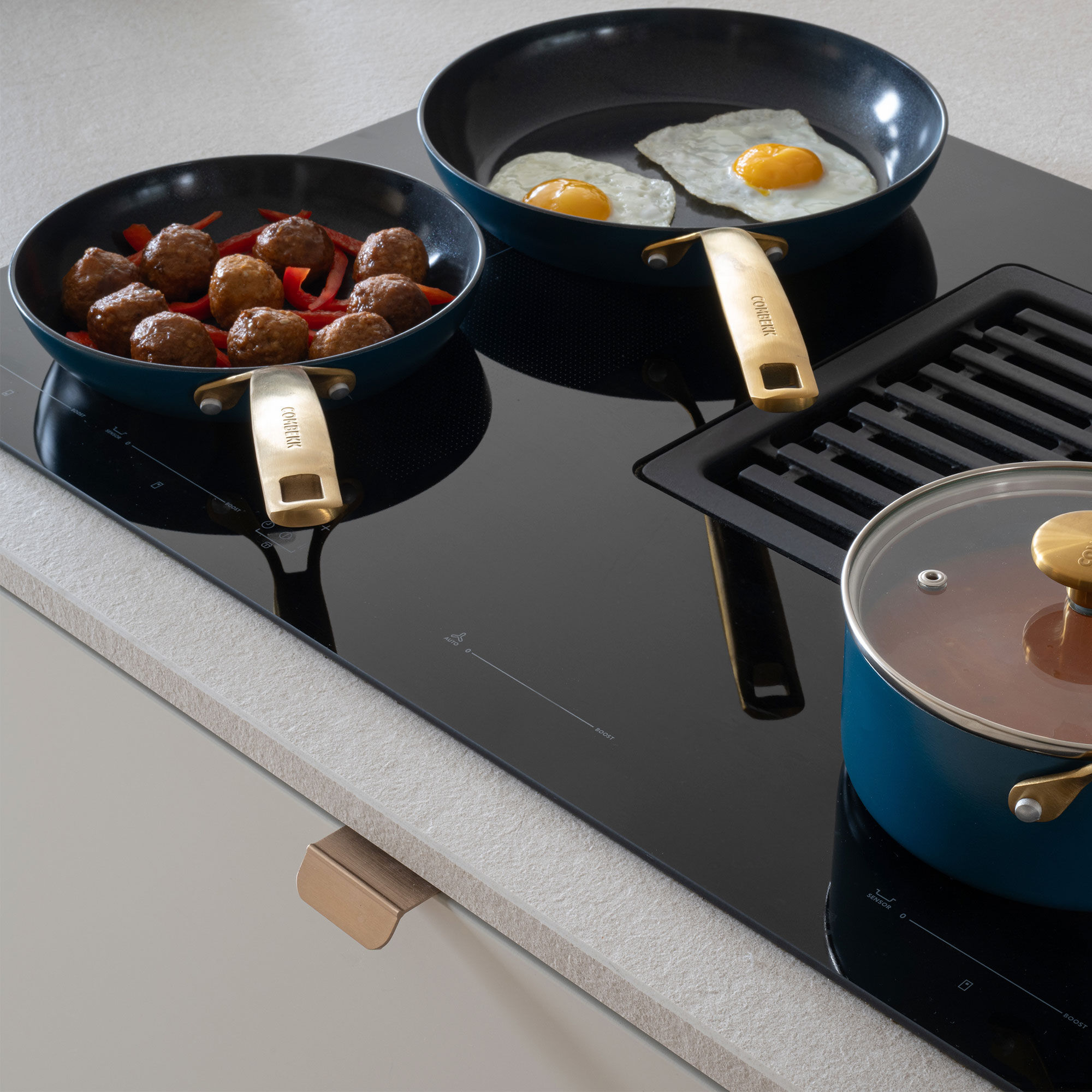 Combekk Stekepannesett 20 + 28 cm, blå