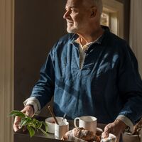 Krus uden hank riflet, naturhvid