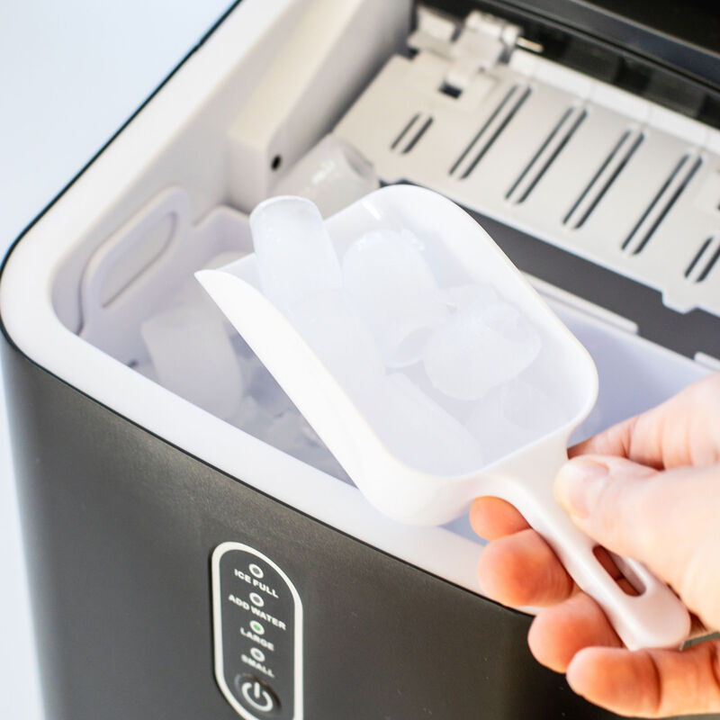 Jääpalakone, musta