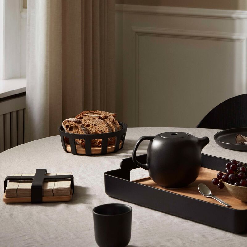 Nordic Kitchen lautasliinateline