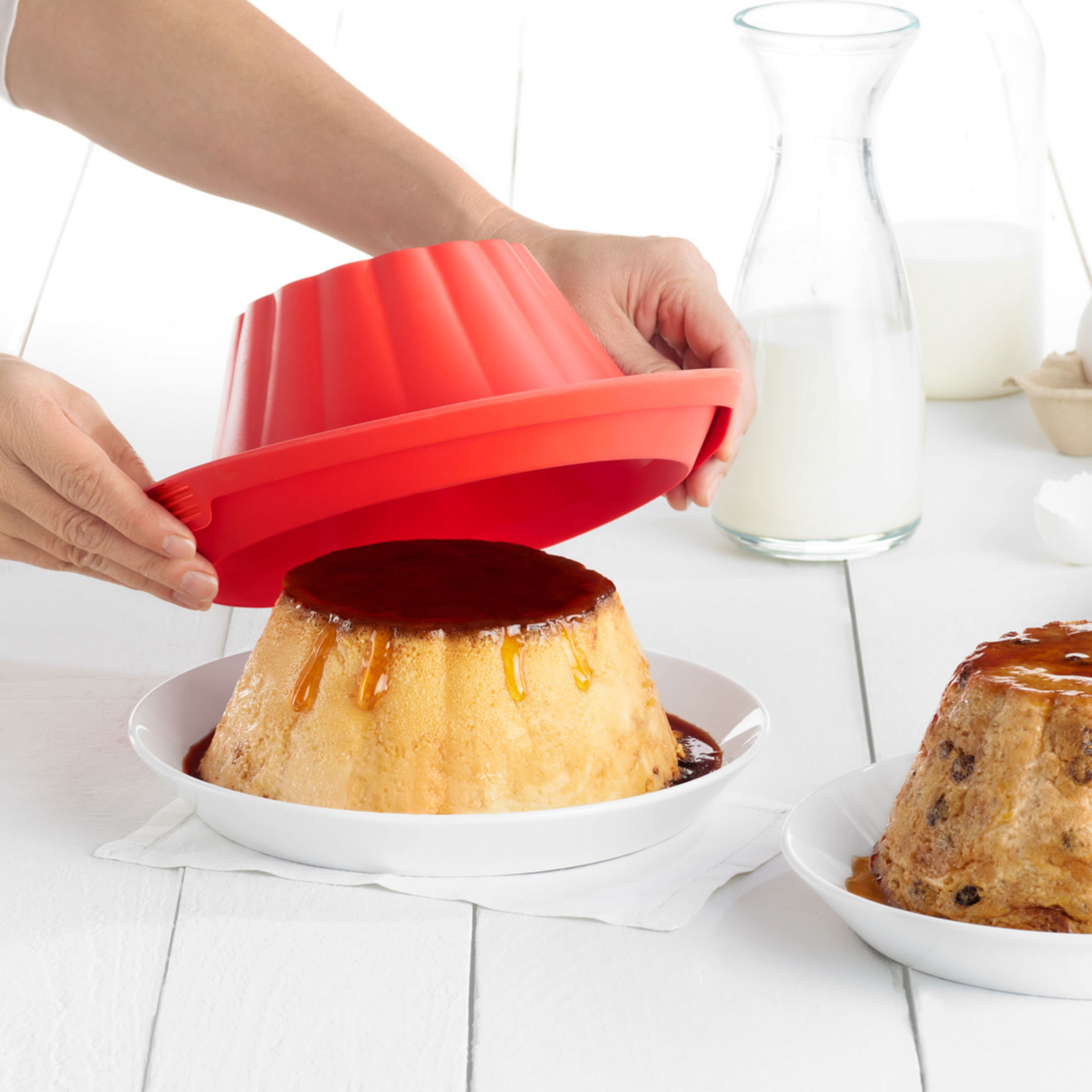 Puddingform med fat, rød
