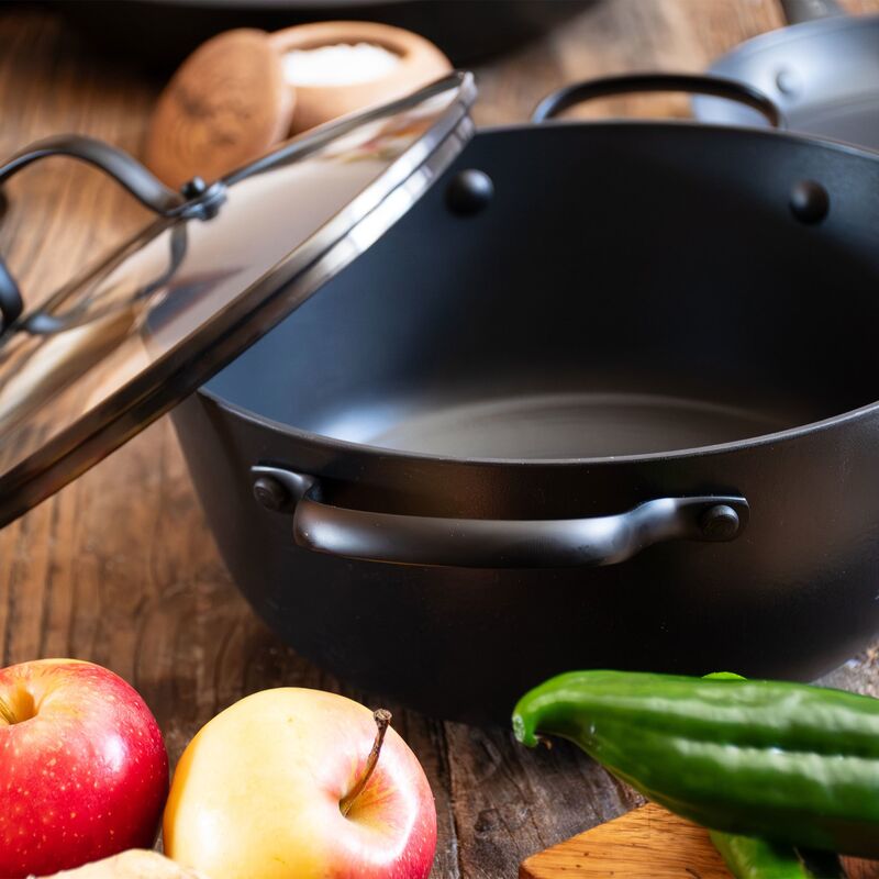 Traktørpanne i lettvektsstøpejern 24 cm