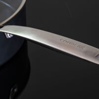 Combekk Sautépanne med stålhåndtak 28 cm / 5 liter, svart