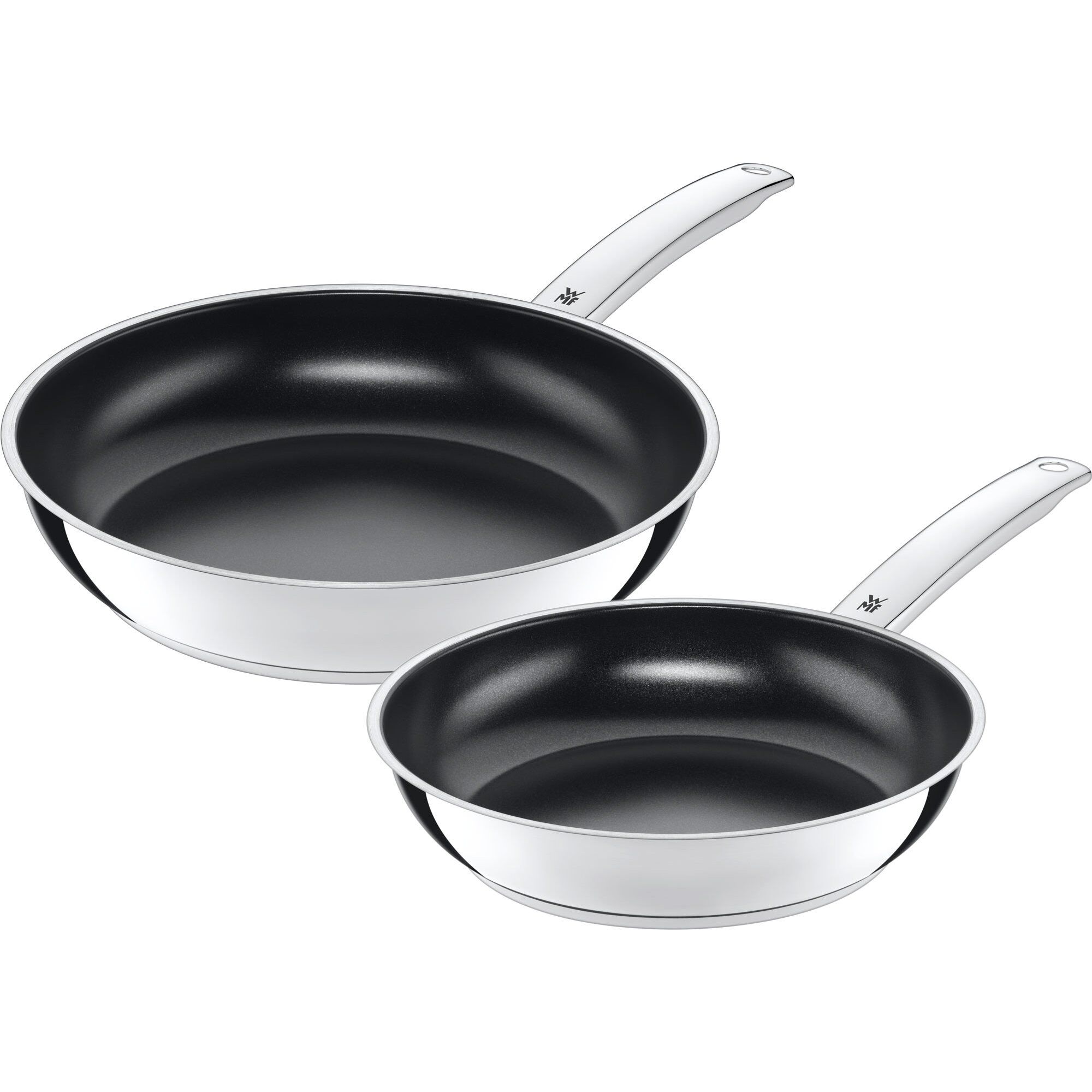 Stekpanneset 28 + 24 cm.