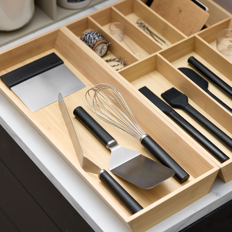 Emma ballongvisp 27 cm, svart