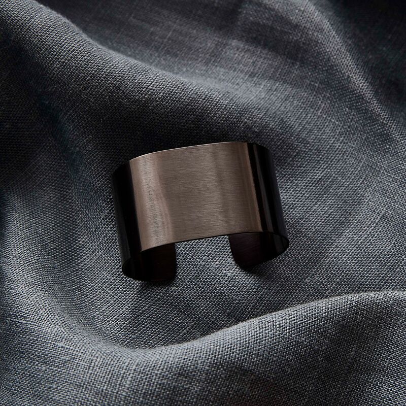 Raw servetthållare 4 st. svart