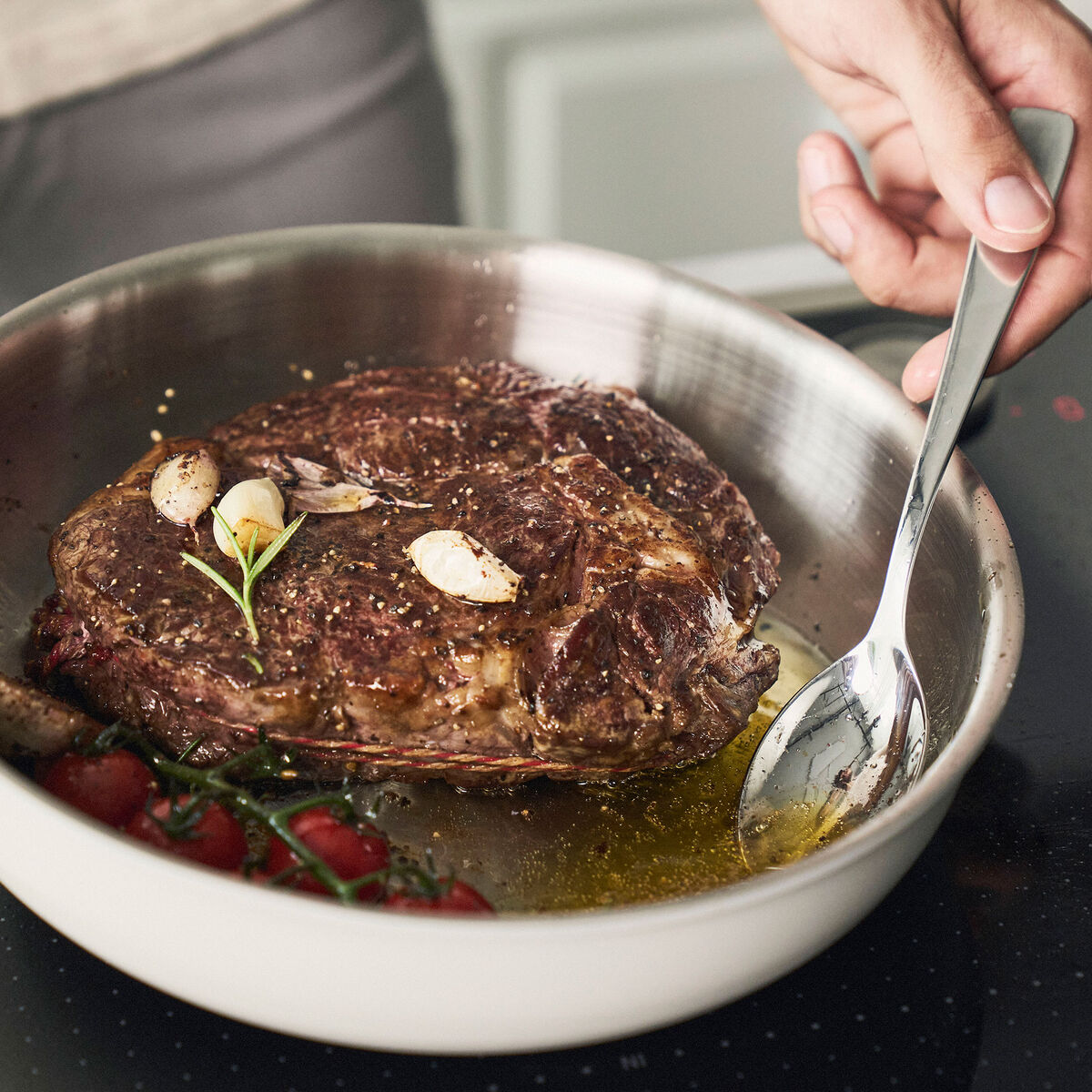 Pure stekepanne 24 cm, rustfritt stål, elfenbenshvit