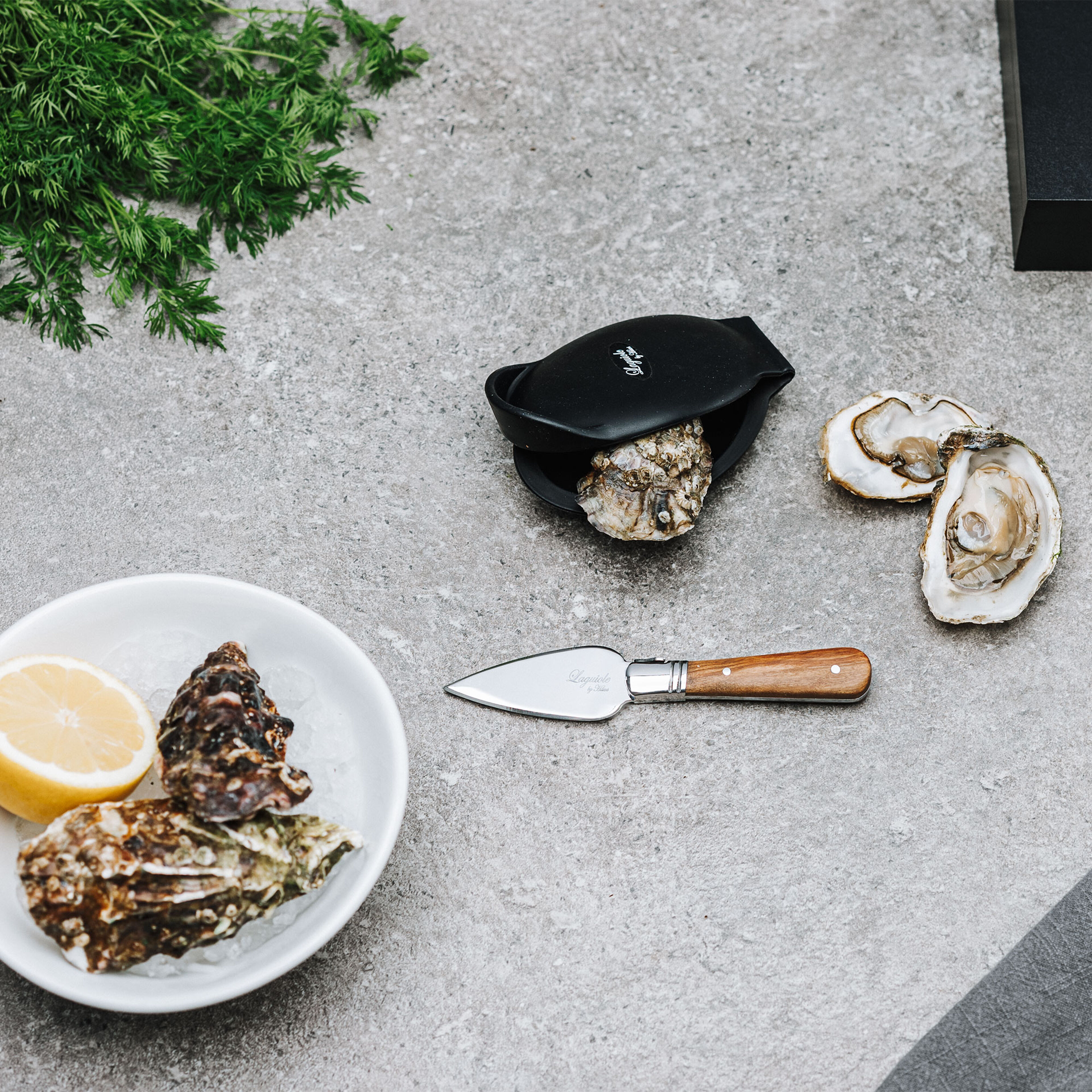 Ostronset i presentask 2 delar