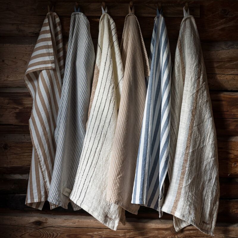 Viskestykke bred stribe 47 x 70 cm, karamel/hvid