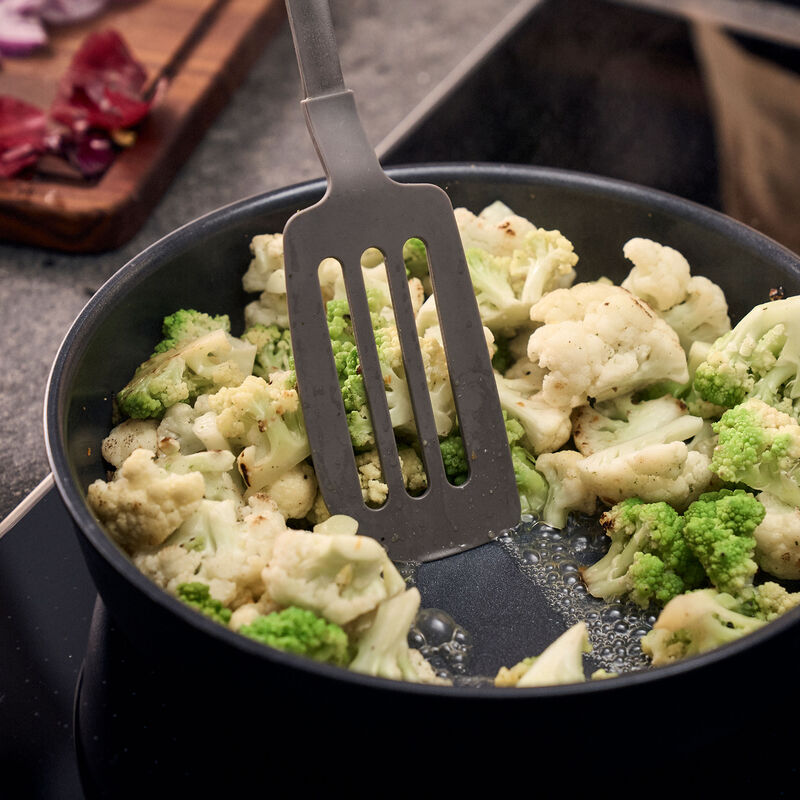 Madura Plus sauterpande 28 cm, aluminium