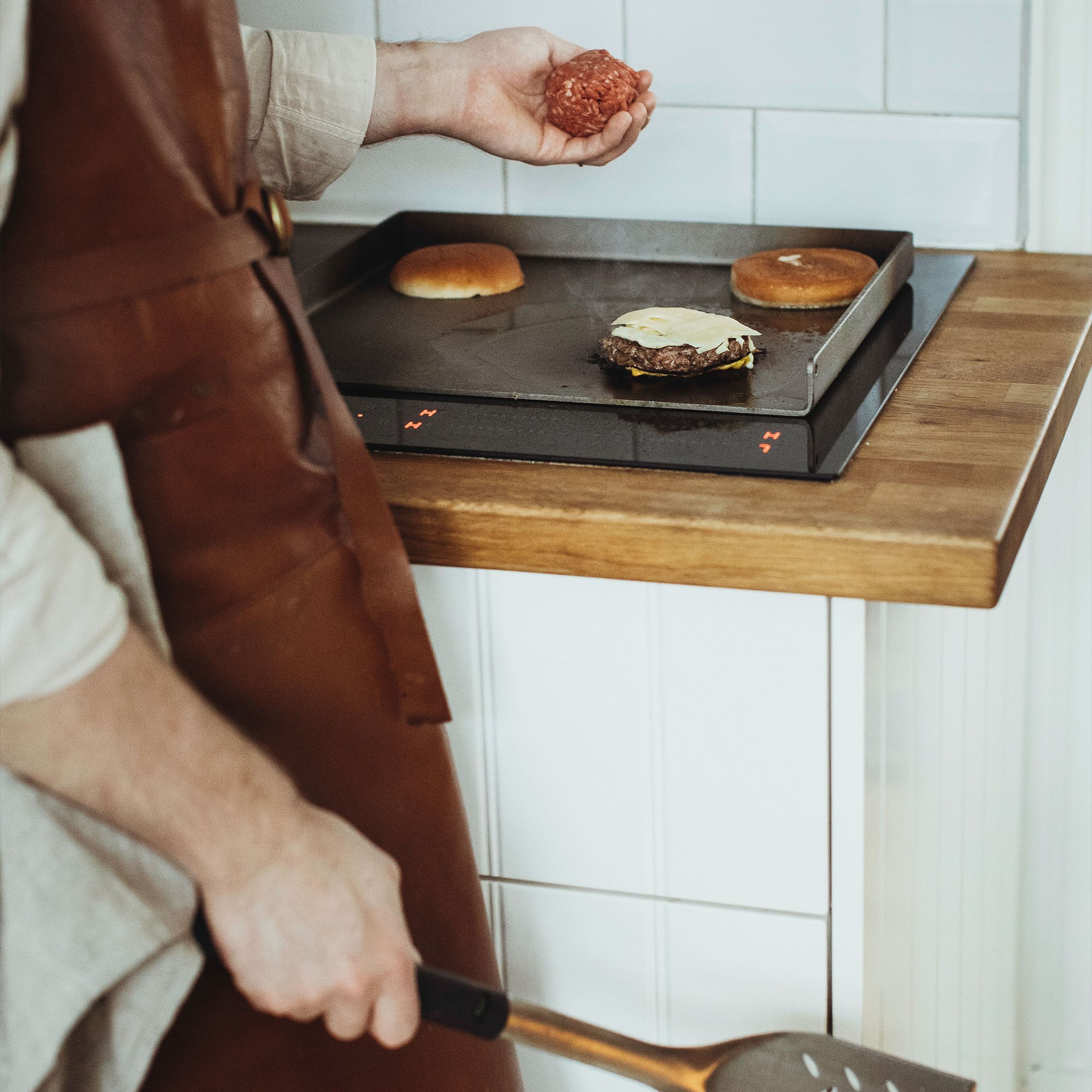 dorre-steffie-stegebord-39x34-cm-kulstaal-5-8770-61341-3