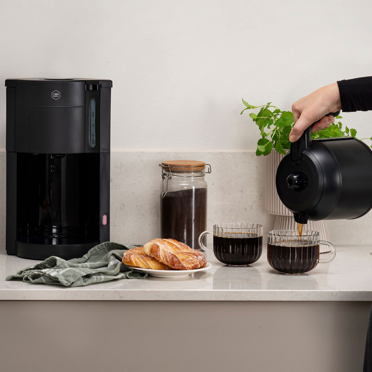 Pro Aroma kaffemaskine, sort