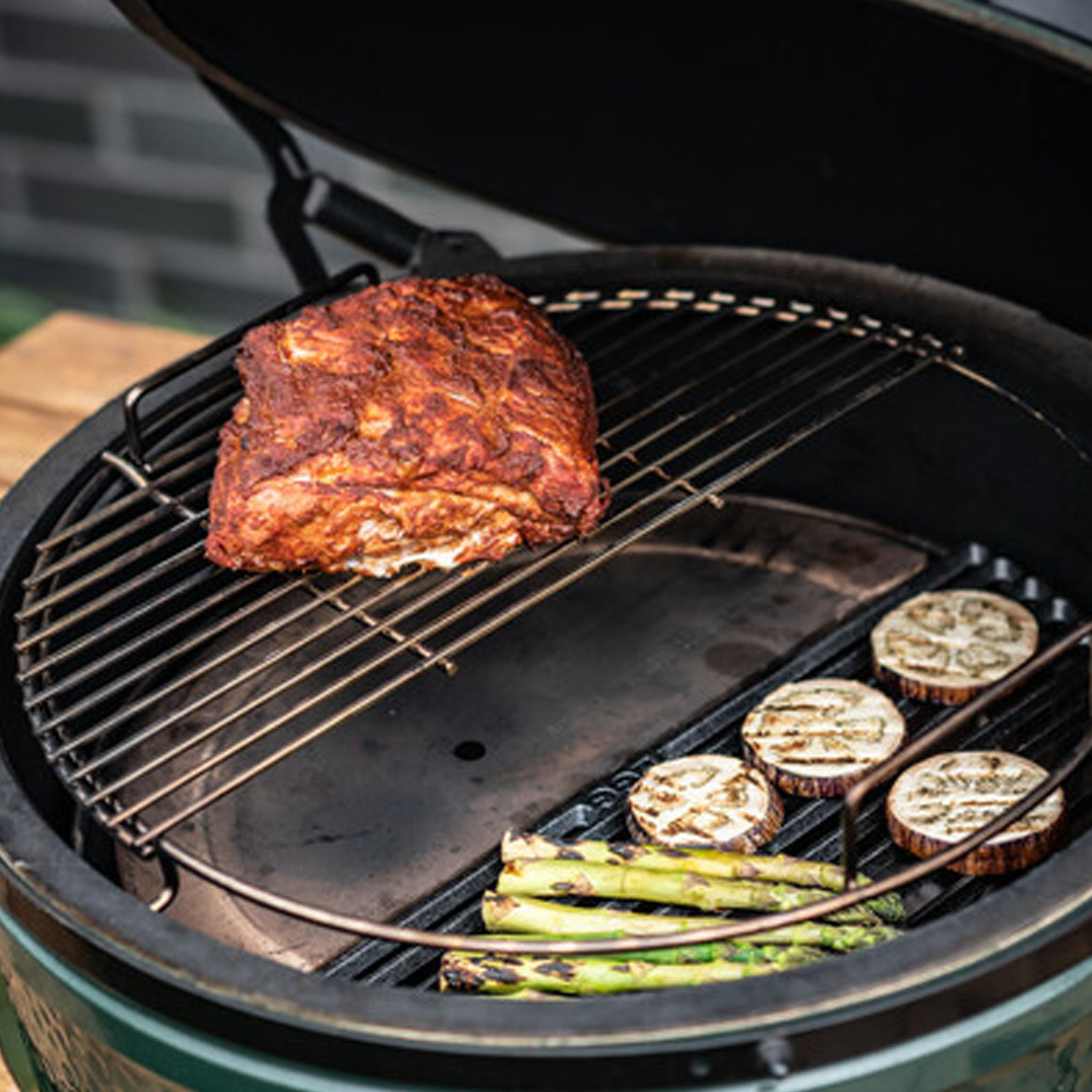 big-green-egg-halv-bagesten-xl-121820-38797-2