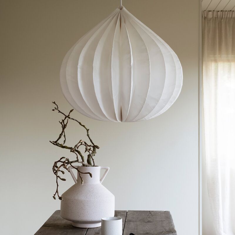 Onion kattovalaisin, valkoinen