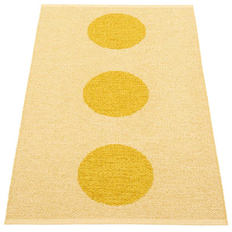 Pappelina Vera Pop teppe 70 × 120 cm, mustard/yellow