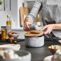 Dash mortel med bambulock 21,5 cm