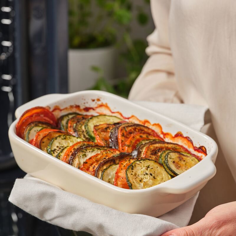 Ugnsform med lock 26x15,5x6,5 cm, creme