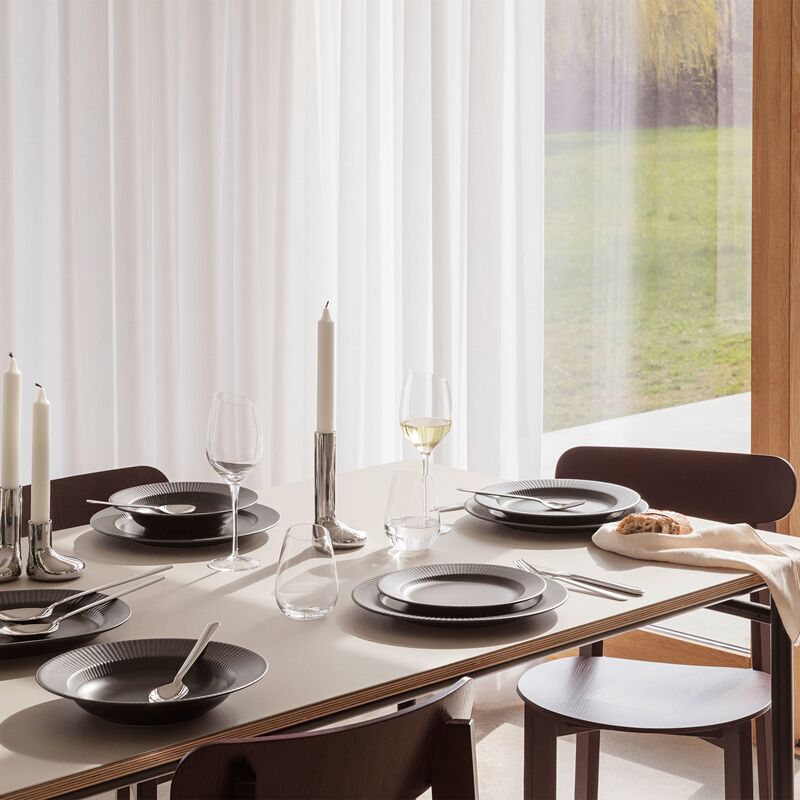 Legio Nova Black dyb tallerken 25 cm