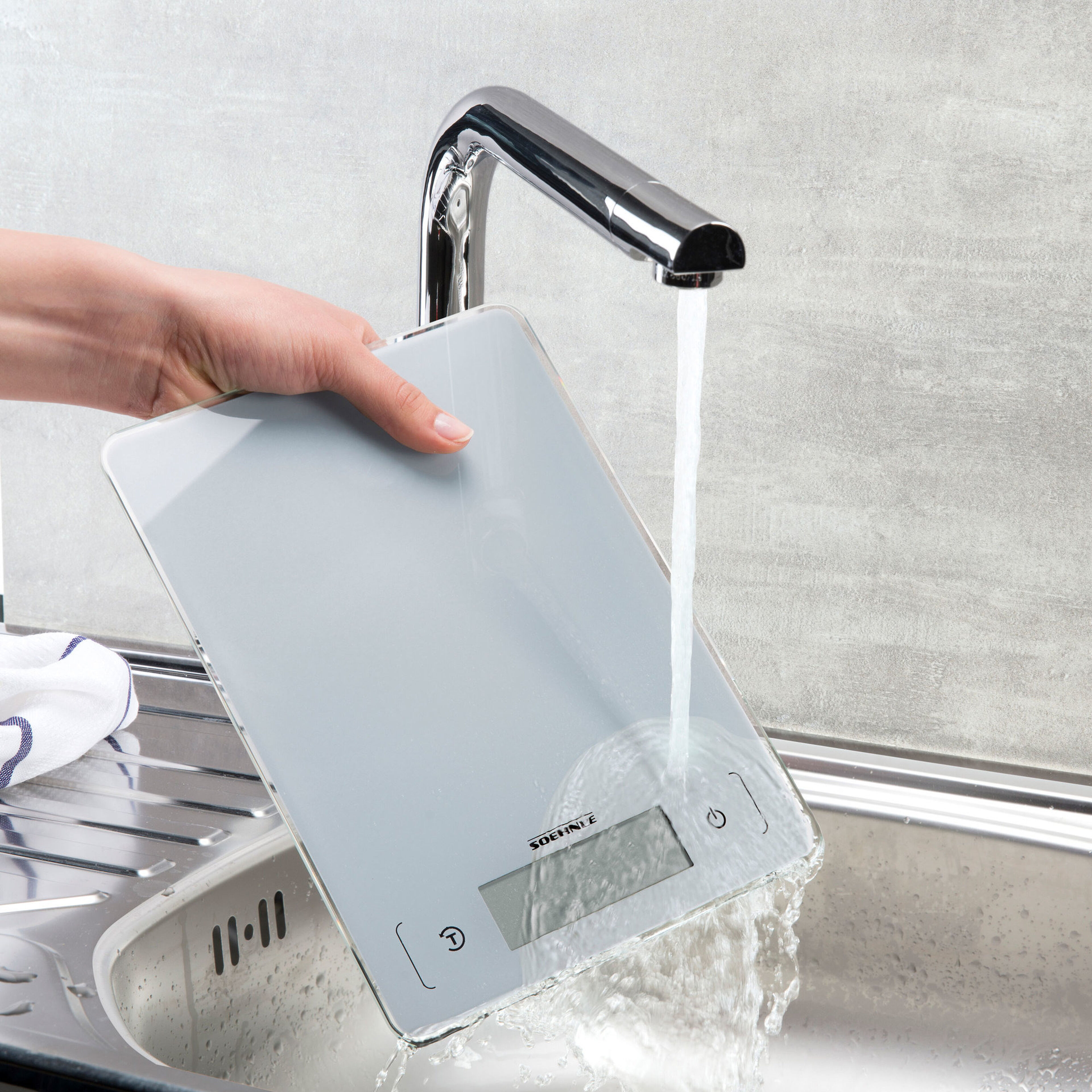 soehnle-koeksvaag-page-aqua-proof-vit-234854-40805-5