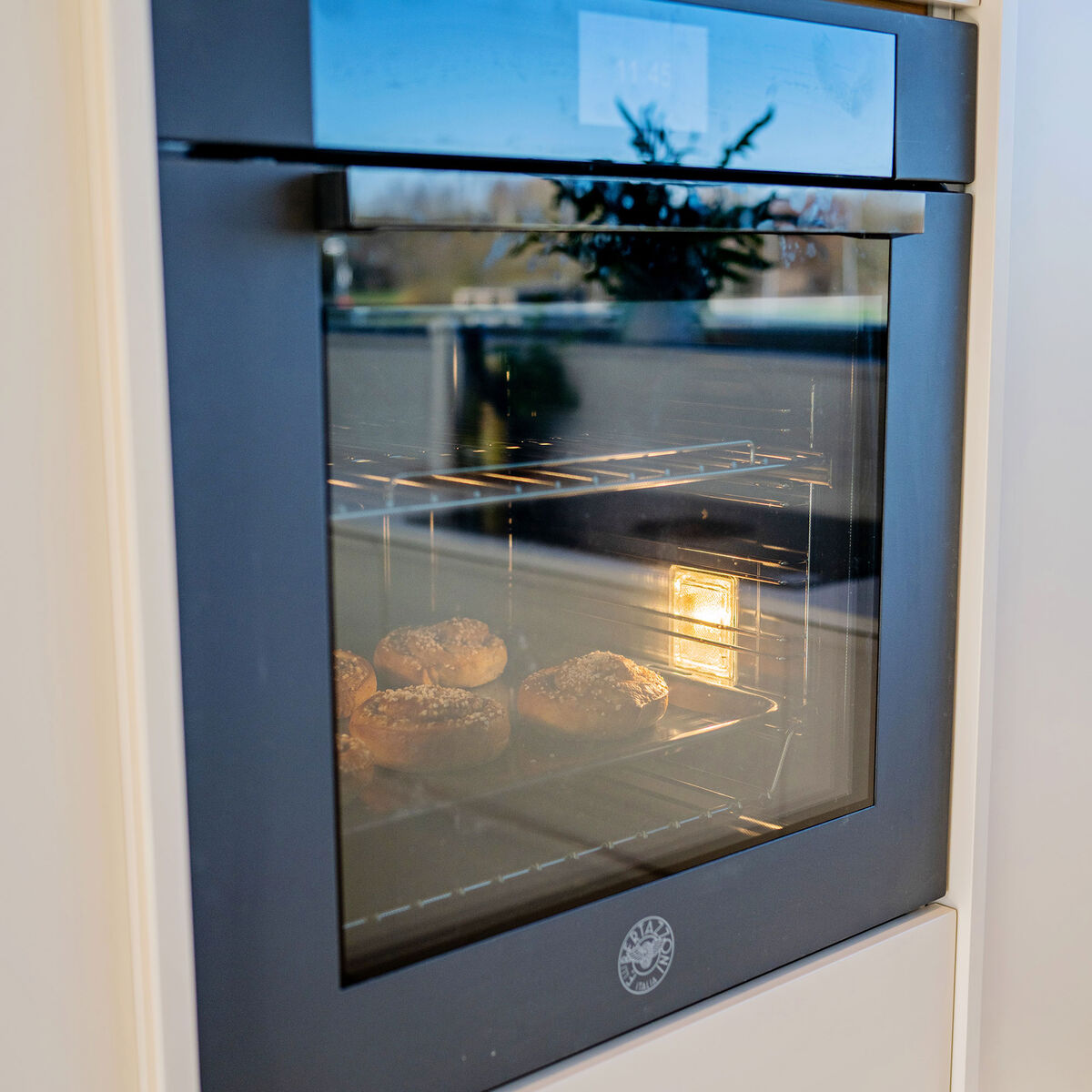 FMOD6117PTN3 Modern inbyggnadsugn med pyrolyse 80 liter, carbonio