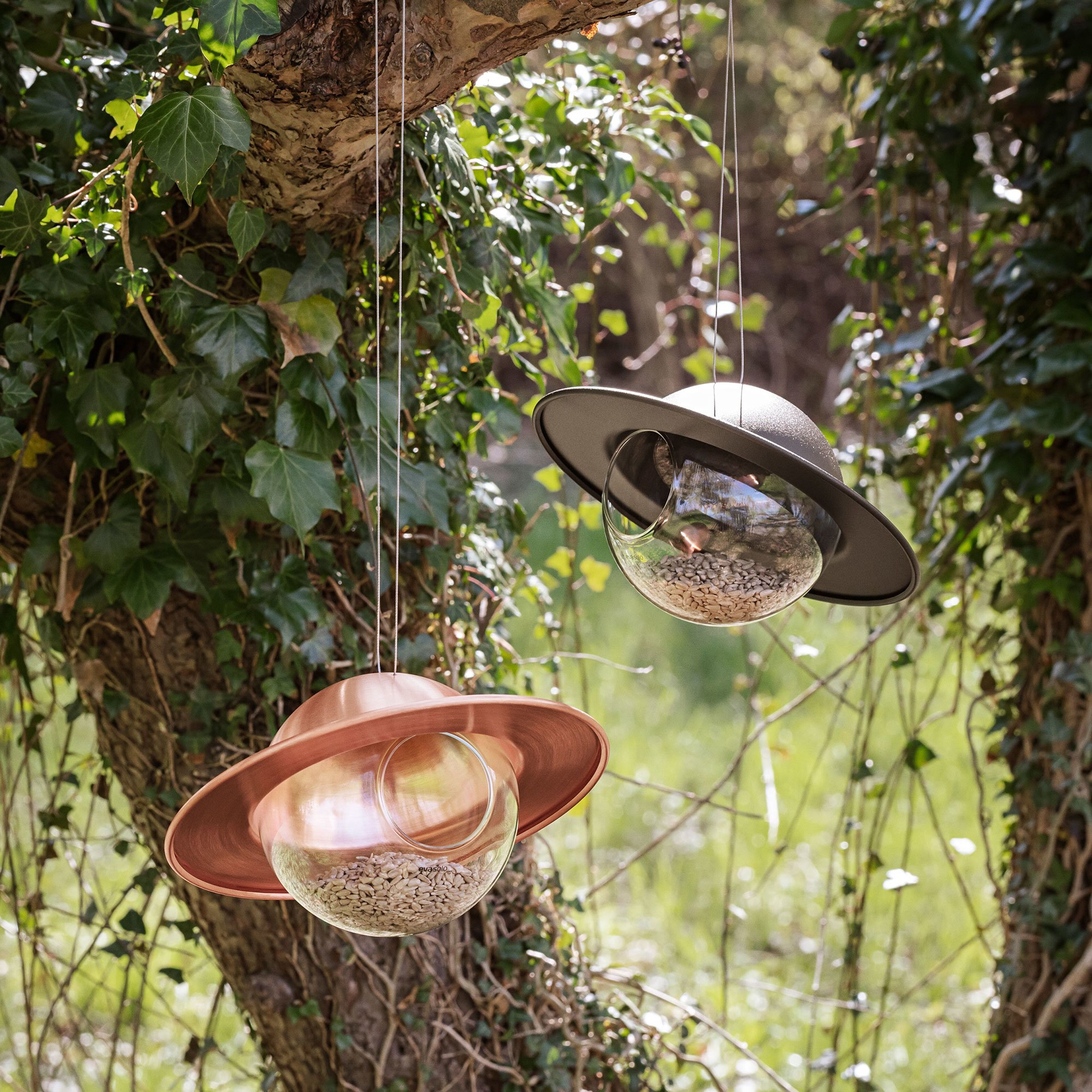 eva-solo-saturn-fuglefoderautomat-kobber-570902-64629-6