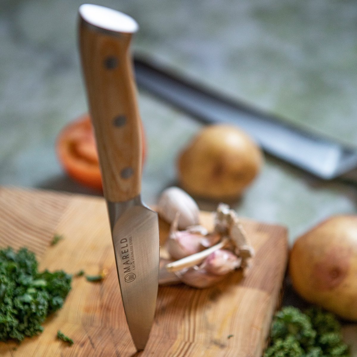 Knivsett med 4 kniver i europeisk tradisjon