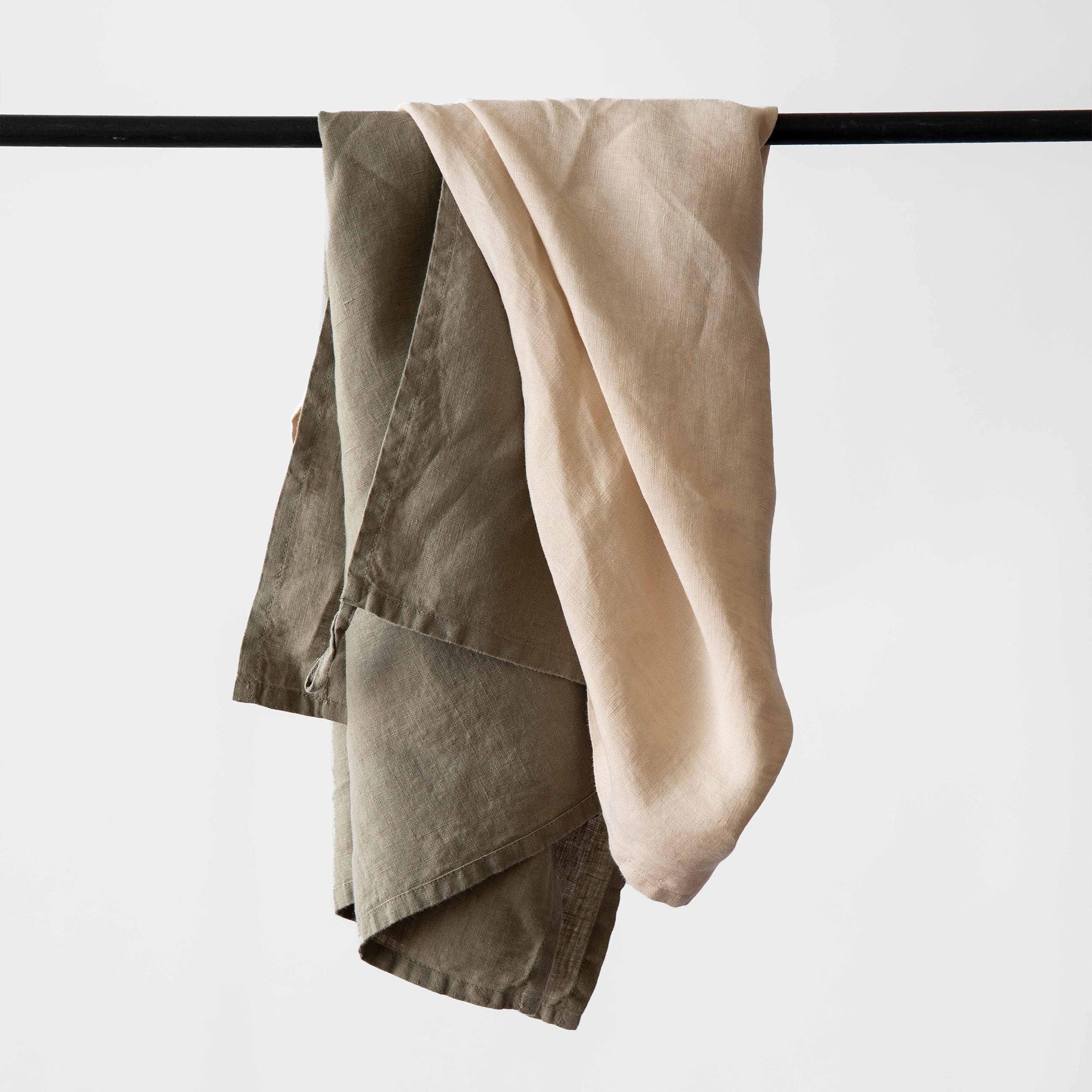 tell-me-more-viskestykke-i-hoer-50x70-cm-olive-3891104-59657-3