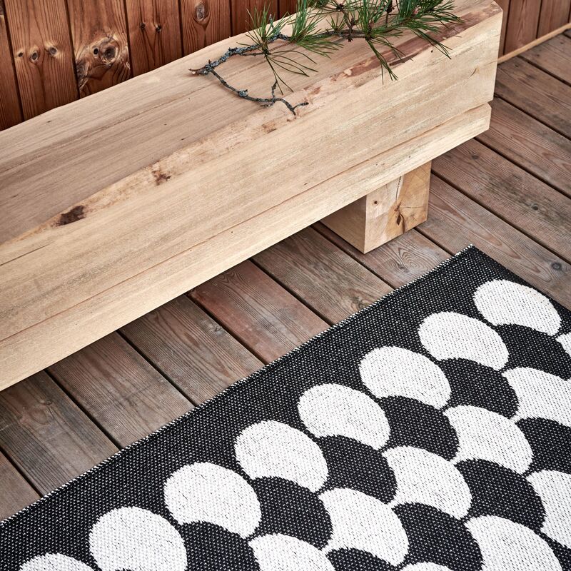 Poppy plastmatta 70 x 150 cm, black