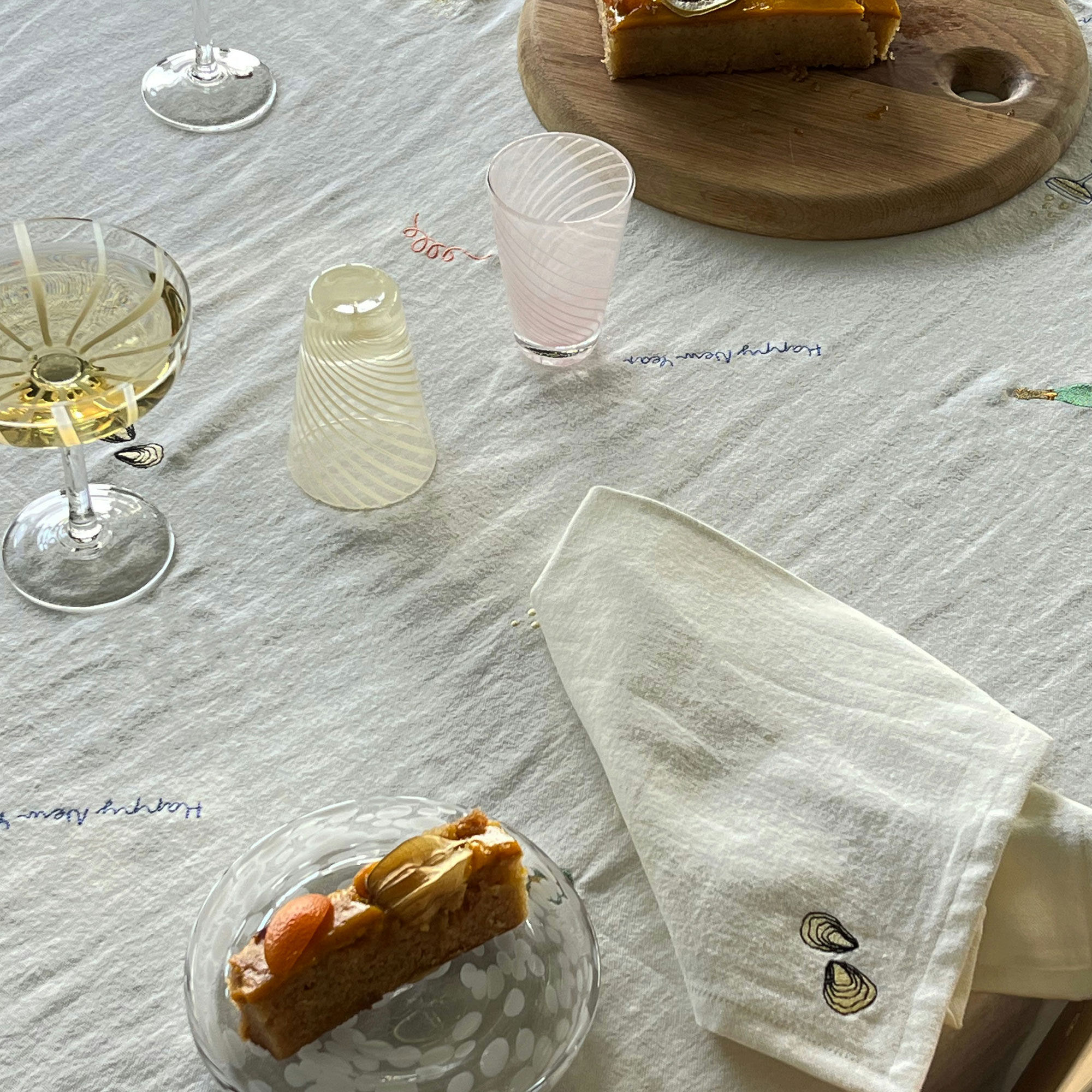 New Year duk 250 × 140 cm