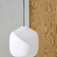 HAY Buoy pendel 30 cm, myk svart