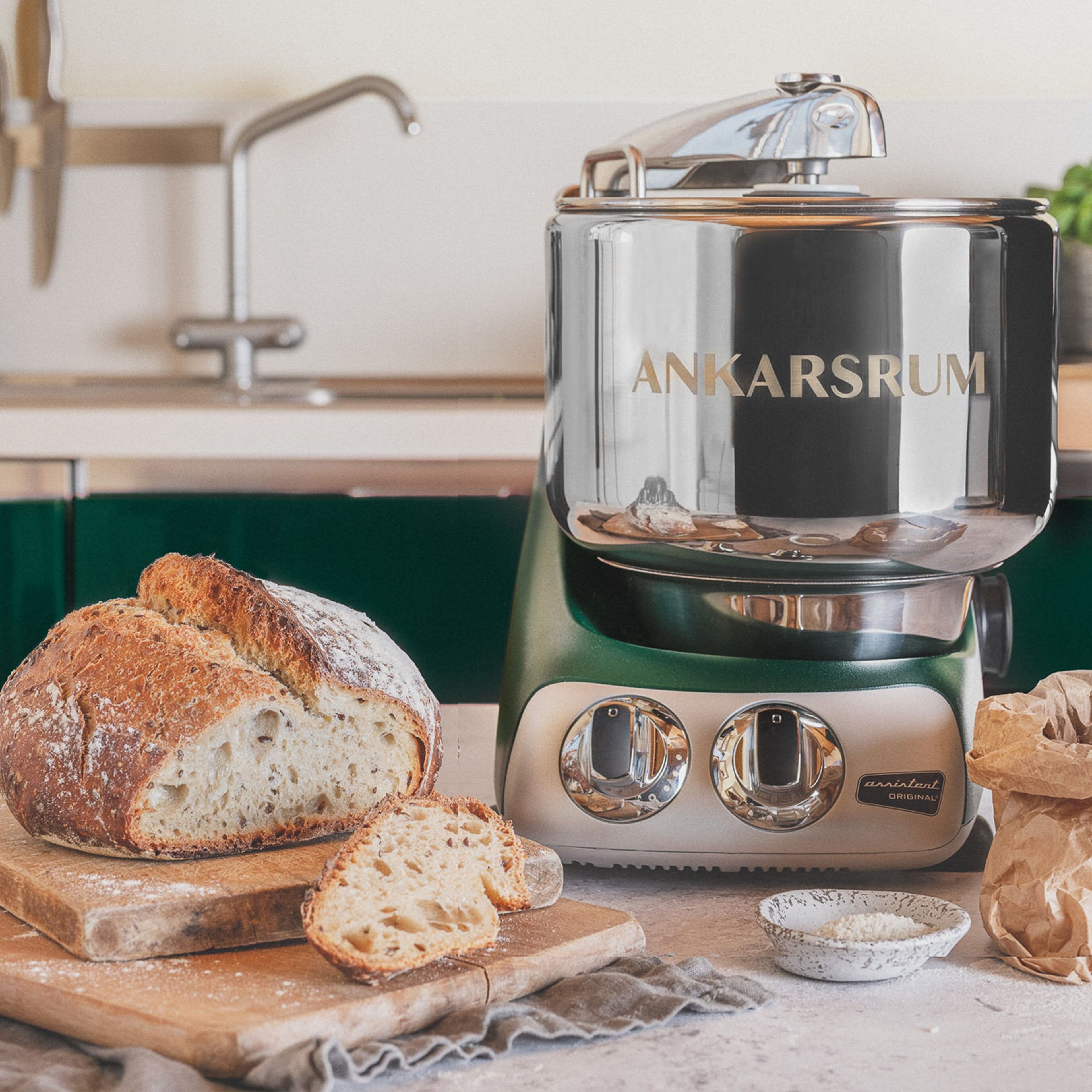 ankarsrum-akm-6230-koekkenmaskine-forrest-green-2301220-40441-7