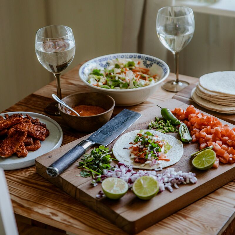 Kuro veitsisarja, 2 osaa