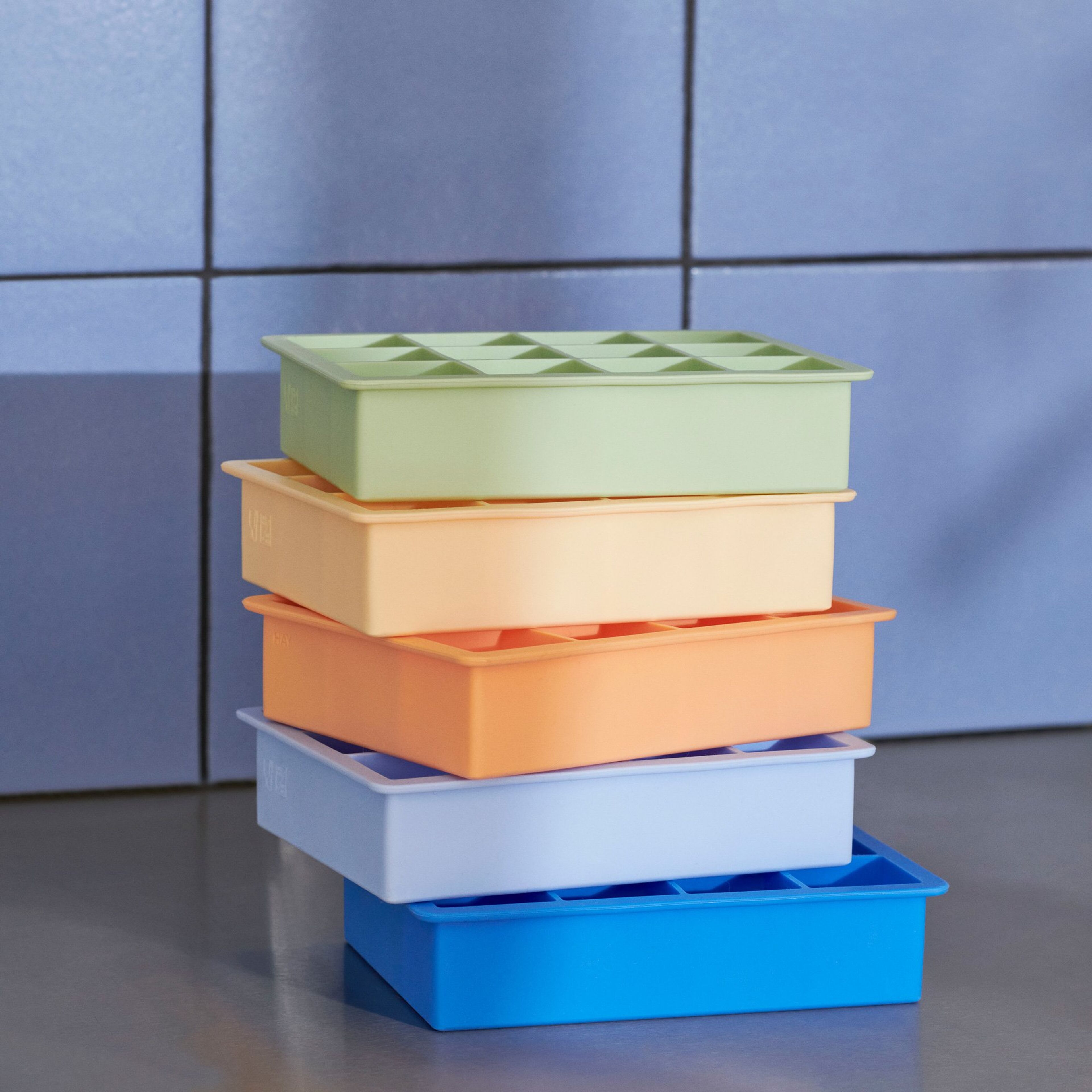 hay-x-large-square-isterningbakke-lyseblaa-ab420-a961-ab84-58593-2