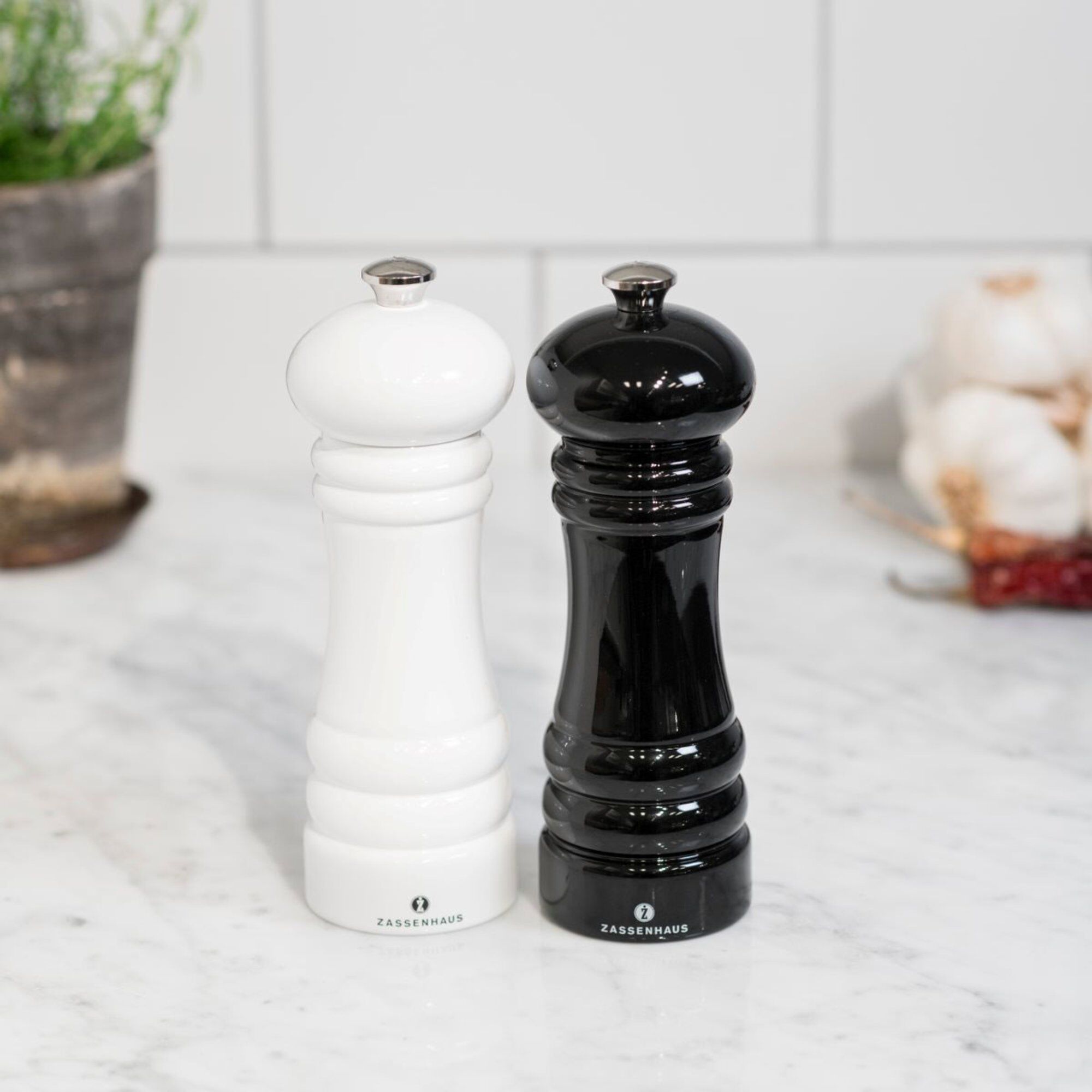 Alternativ bild 1 för Zassenhaus Berlin Set Kryddkvarnar 2-Pack 18 cmVit/Svart