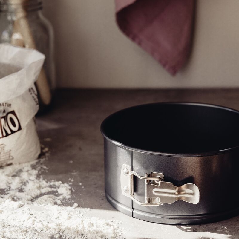 Ekstra høy springform 18 cm.