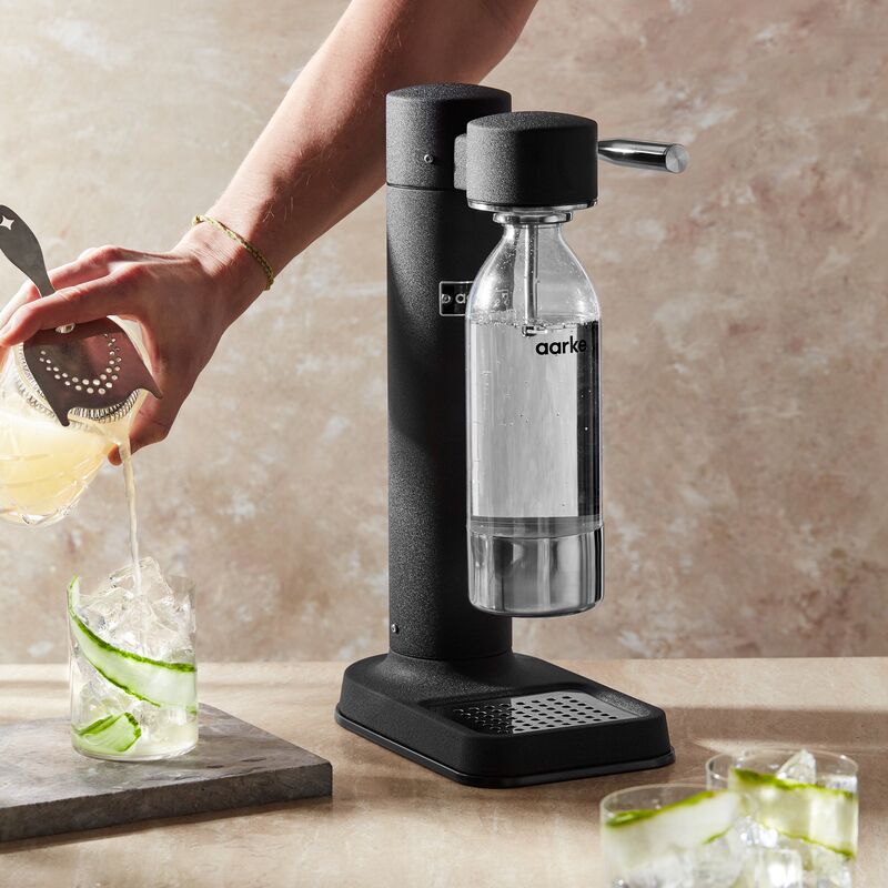 Carbonater Kullsyremaskin, svart