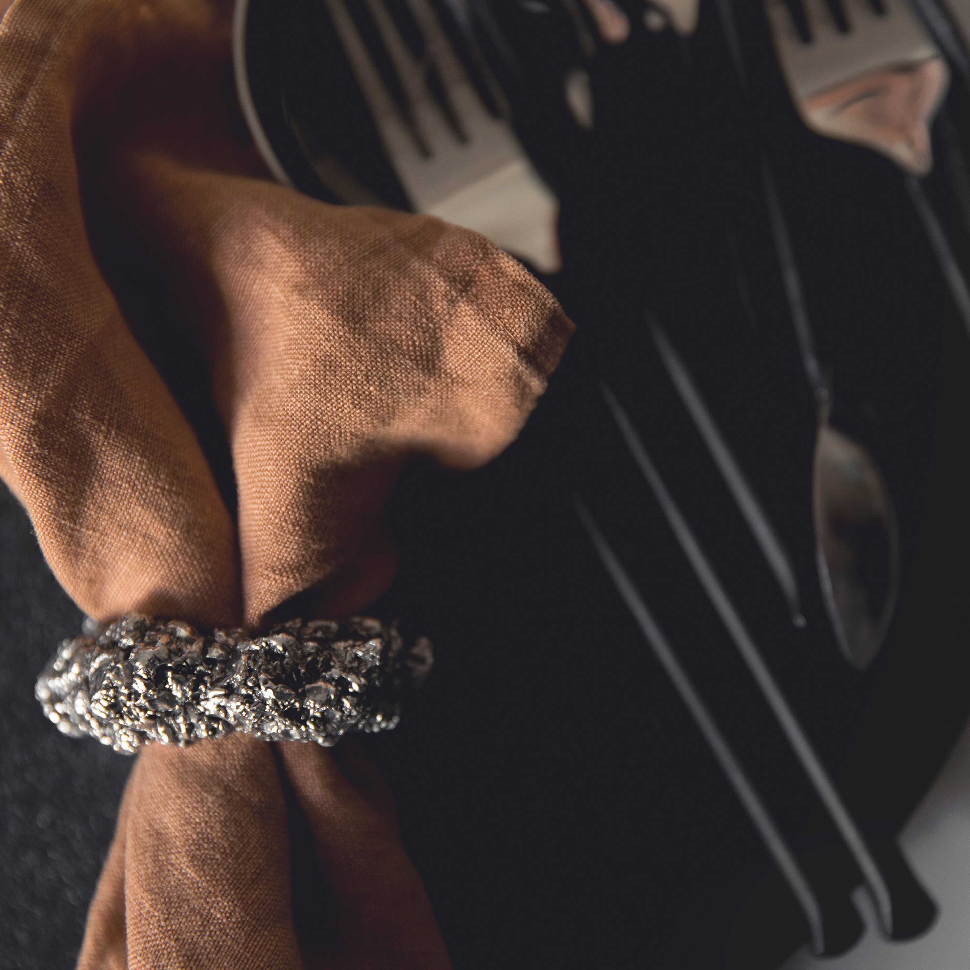 byon-minerale-servietring-5260904615-60501-2