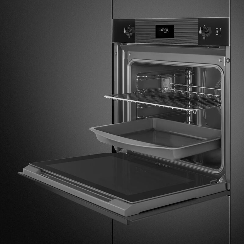 SO6101S2B3 Innbyggingsovn 68 liter, svart