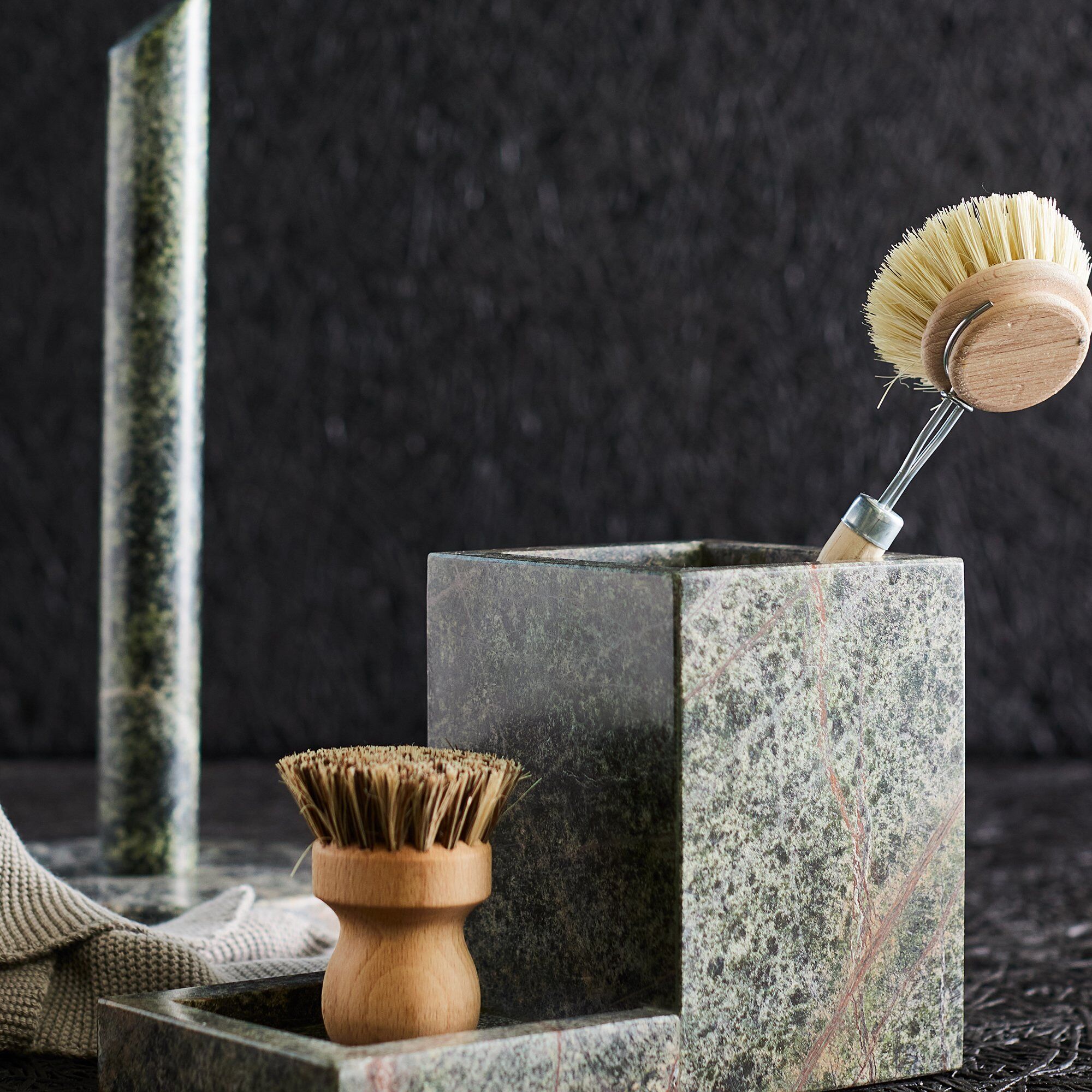 muubs-vita-koekkenrulleholder-9190002220-60426-6