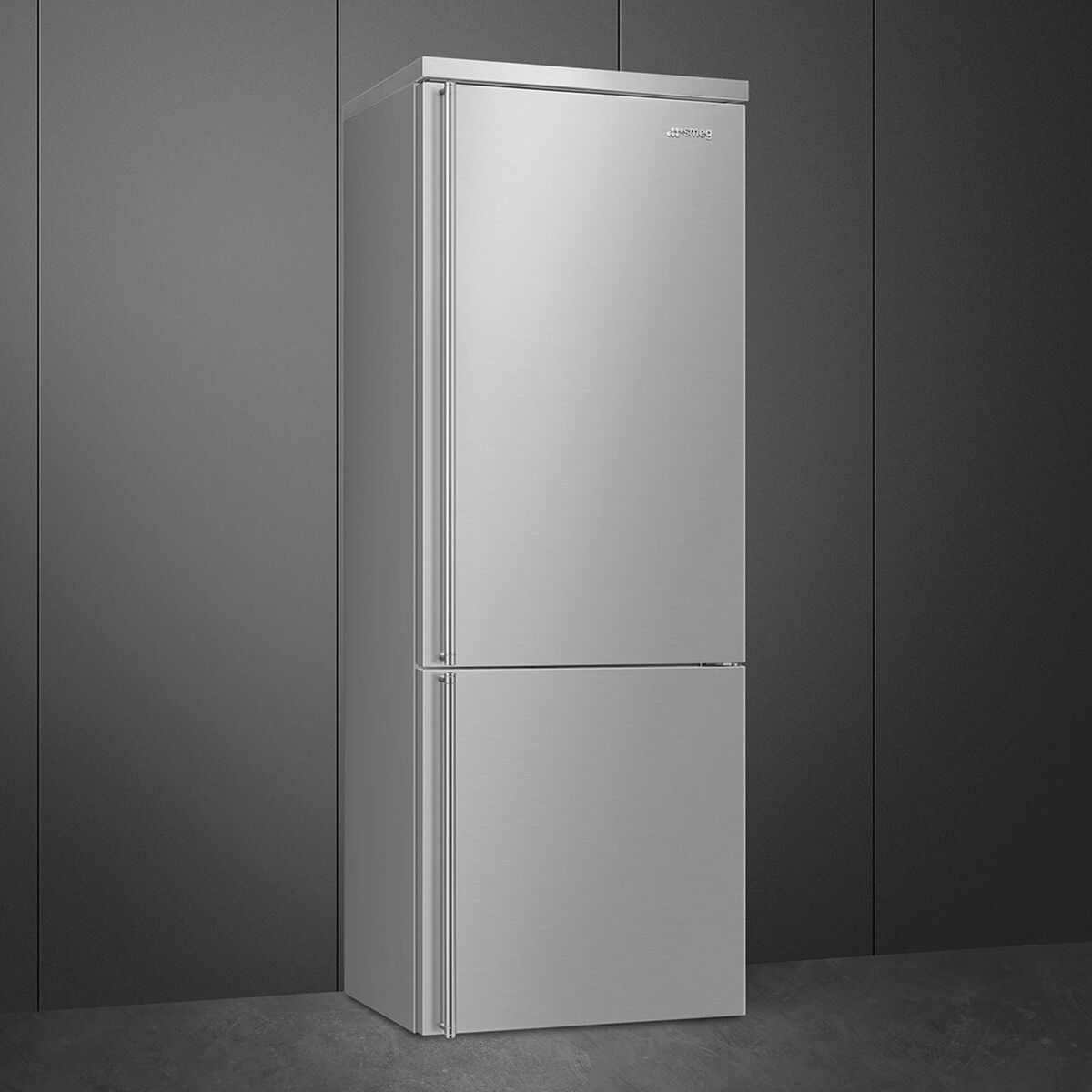 Smeg FA3905RX6 högerhängd kyl/frys 70 cm, rostfritt stål