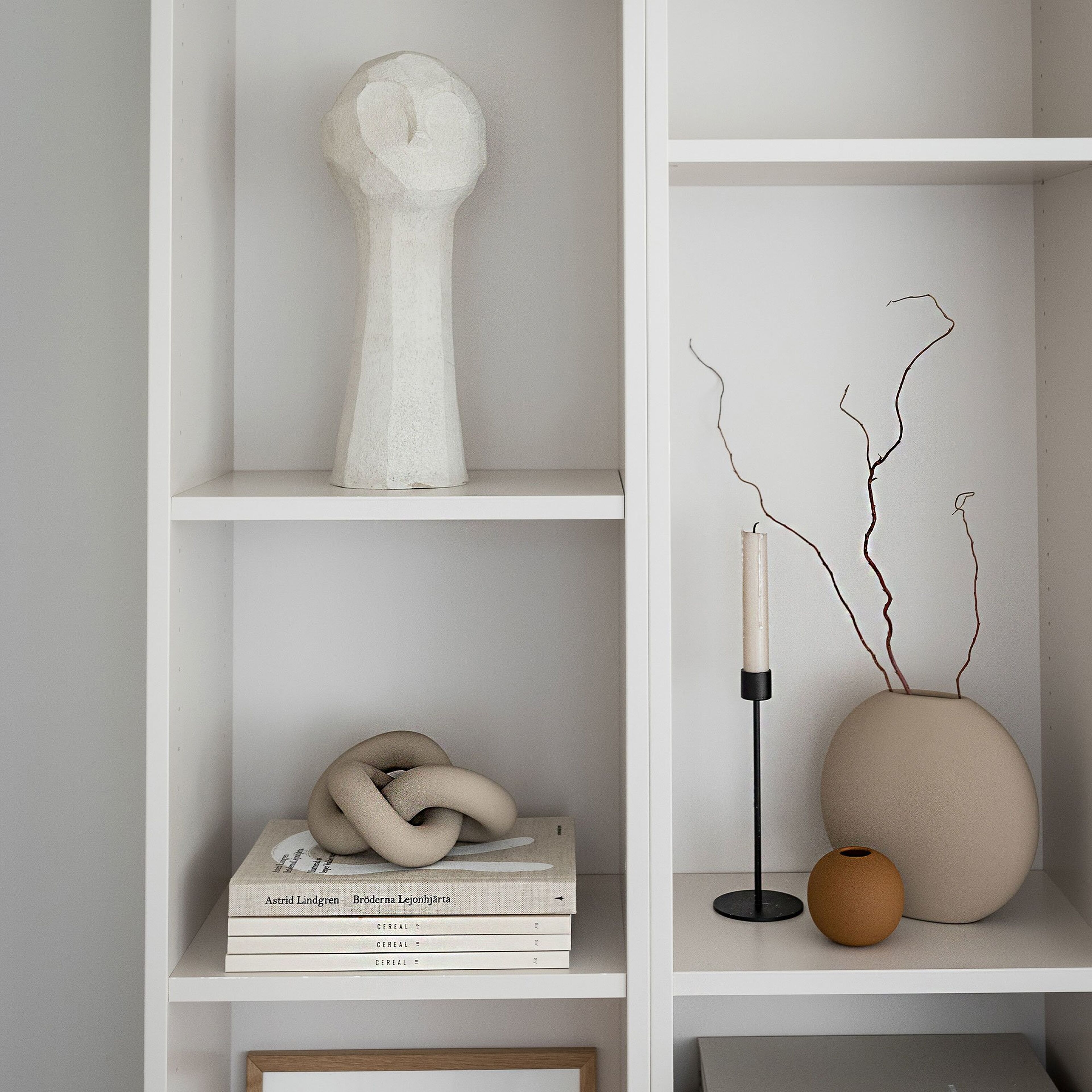 cooee-design-knot-table-large-sand-th-04-01-sa-54145-2