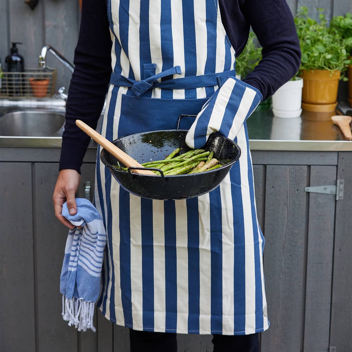 Aaron forklæde og grillhandske