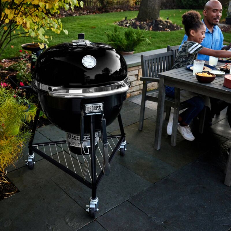 Summit Kamado E6 kulgrill