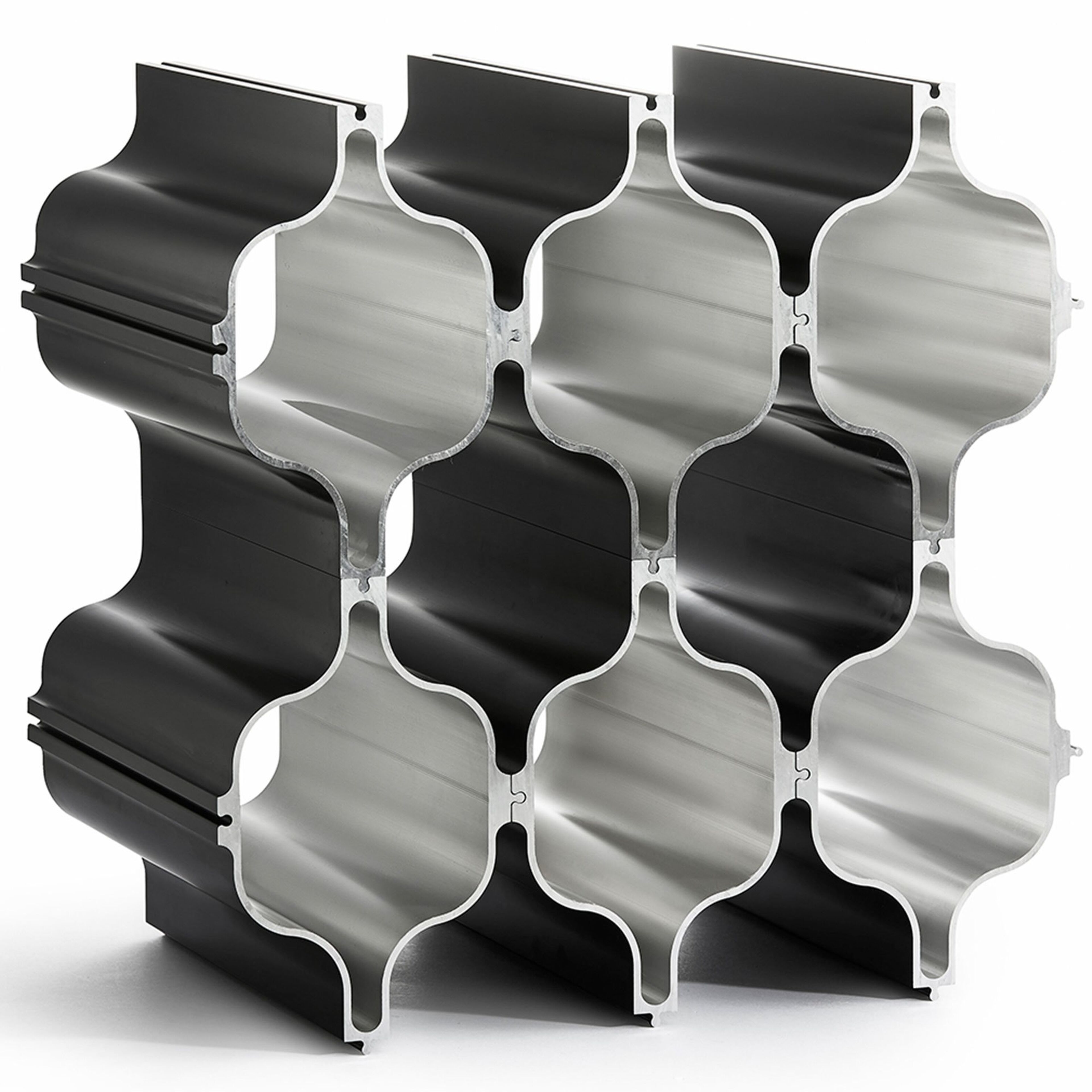 born-in-sweden-hex-vinholder-sort-3-pak-7340326-3-53019-3