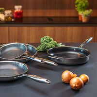 Santo sautépanna med lock 28 cm